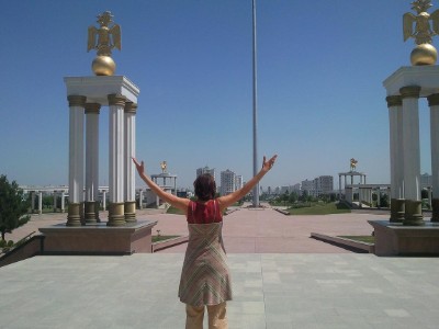 19 Asgabat, een hopeloos gezelige stad