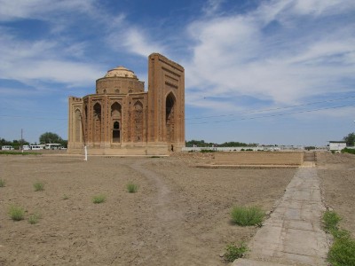 23 Konye Urgench, de hoofdstad van Khorzem, rijk, groot en belangrijk in de Zijde Route en ook vernietigd door de Mongolen